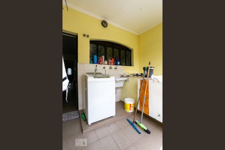 Casa à venda com 195m², 3 quartos e 3 vagasÁrea de serviço