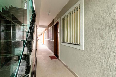 Apartamento à venda com 55m², 2 quartos e 1 vagaCorredor de acesso 