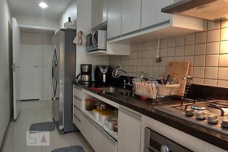 Apartamento à venda com 97m², 3 quartos e 1 vagaCozinha - Armários