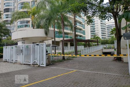 Apartamento à venda com 97m², 3 quartos e 1 vagaFachada do Condomínio