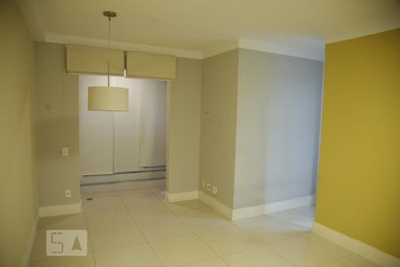 Sala de apartamento para alugar com 3 quartos, 70m² em Jardim Independência, São Paulo