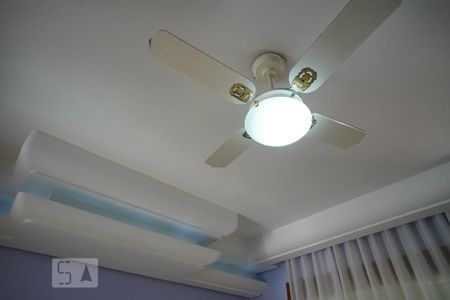 Casa à venda com 381m², 5 quartos e 5 vagasSuite