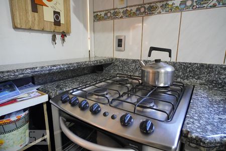 Casa à venda com 381m², 5 quartos e 5 vagasCozinha