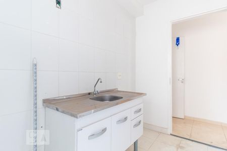 Cozinha de apartamento à venda com 2 quartos, 54m² em Vila Talarico, São Paulo