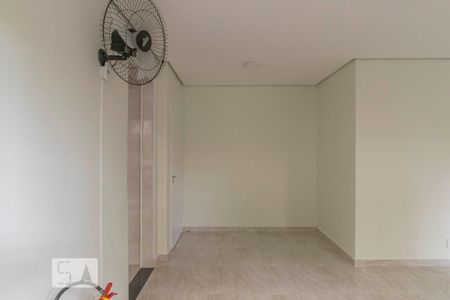 Apartamento à venda com 54m², 2 quartos e 1 vaga Apartamento à venda com 54m², 2 quartos e 1 vagaÁrea comum - Salão de festas