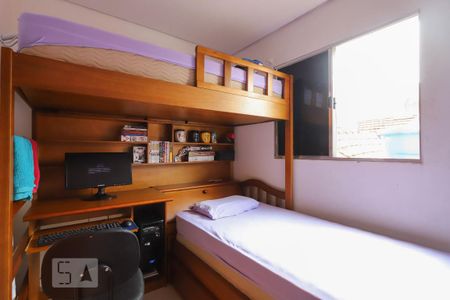 Quarto 2 de casa à venda com 3 quartos, 75m² em Vila Ester (zona Norte), São Paulo