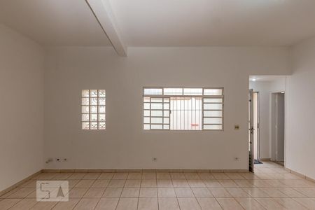 Sala de casa à venda com 3 quartos, 212m² em Vila Cordeiro, São Paulo