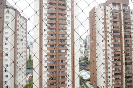 Apartamento à venda com 90m², 2 quartos e 2 vagasVista da varanda