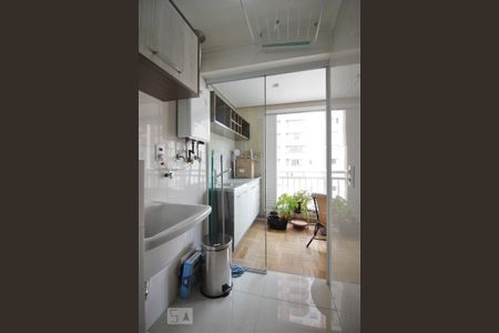 Apartamento à venda com 90m², 2 quartos e 2 vagasÁrea de Serviço
