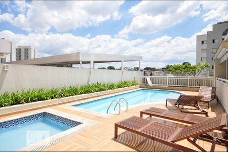 Apartamento à venda com 90m², 2 quartos e 2 vagas Apartamento à venda com 90m², 2 quartos e 2 vagasÁrea comum - Piscina