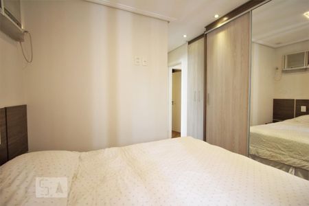 Apartamento à venda com 90m², 2 quartos e 2 vagasSuíte