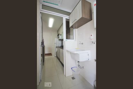 Apartamento à venda com 90m², 2 quartos e 2 vagasÁrea de Serviço