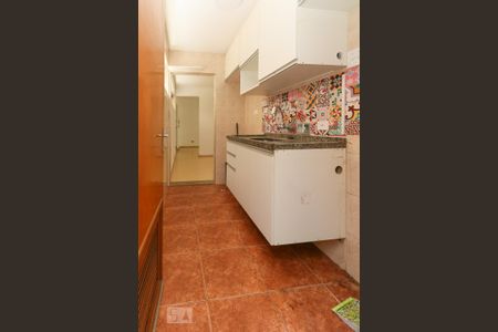 Apartamento para alugar com 71m², 3 quartos e sem vagaCozinha 