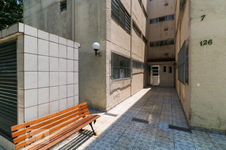 Apartamento para alugar com 71m², 3 quartos e sem vagaÁrea comum