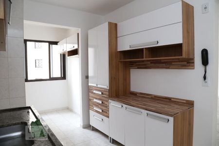 Apartamento à venda com 72m², 2 quartos e 1 vagaCozinha
