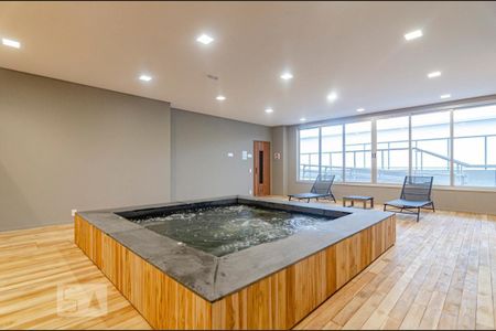 Apartamento para alugar com 68m², 2 quartos e 1 vagaSpa