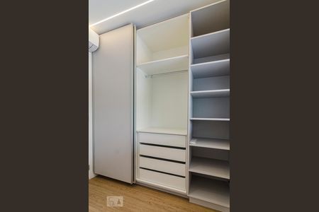 Apartamento para alugar com 68m², 2 quartos e 1 vagaQuarto 2