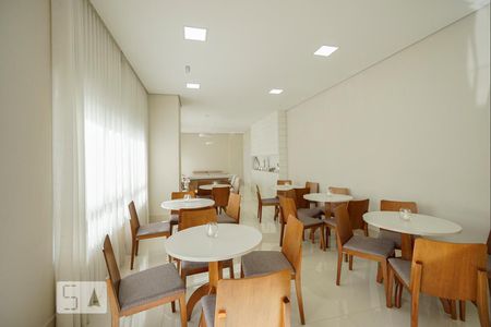 Apartamento à venda com 56m², 2 quartos e 1 vagaSalão de festas 