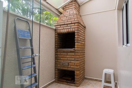 Casa de condomínio à venda com 150m², 3 quartos e 2 vagas Casa de condomínio à venda com 150m², 3 quartos e 2 vagasÁrea de serviço e churrasqueira