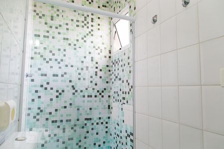 Casa de condomínio à venda com 150m², 3 quartos e 2 vagas Casa de condomínio à venda com 150m², 3 quartos e 2 vagasBanheiro da suíte