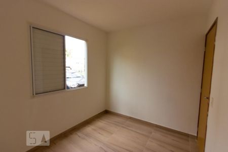 Quarto 1 de apartamento para alugar com 2 quartos, 47m² em Jardim Ísis, Cotia