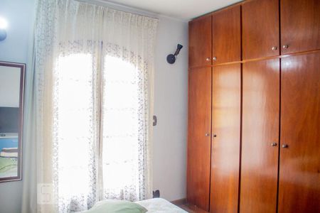 Suíte  de casa à venda com 3 quartos, 150m² em Jardim Utinga, Santo André