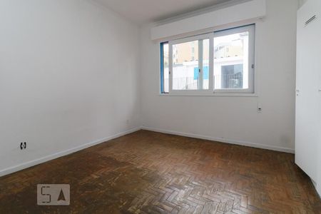 Casa à venda com 357m², 3 quartos e 3 vagasSuíte