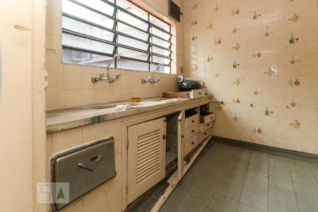 Casa à venda com 357m², 3 quartos e 3 vagasCozinha