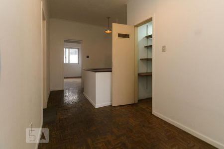 Casa à venda com 357m², 3 quartos e 3 vagasCorredor