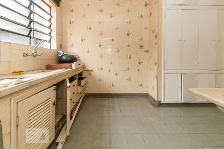 Casa à venda com 357m², 3 quartos e 3 vagasCozinha