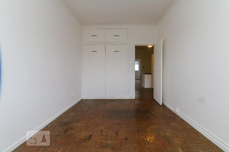 Casa à venda com 357m², 3 quartos e 3 vagasQuarto 2