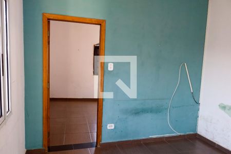 sala de casa para alugar com 2 quartos, 85m² em Jardim Roberto, Osasco