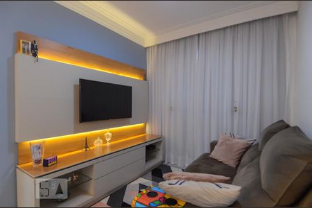 Sala de Estar de apartamento à venda com 2 quartos, 62m² em Gopoúva, Guarulhos