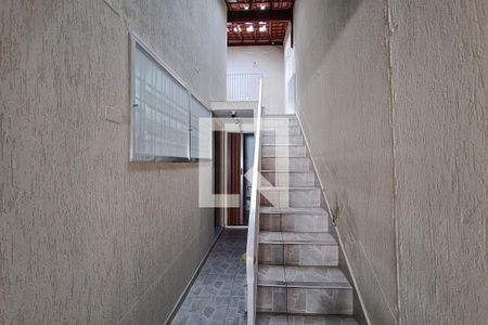 Casa à venda com 100m², 2 quartos e 1 vaga Casa à venda com 100m², 2 quartos e 1 vagaQuintal