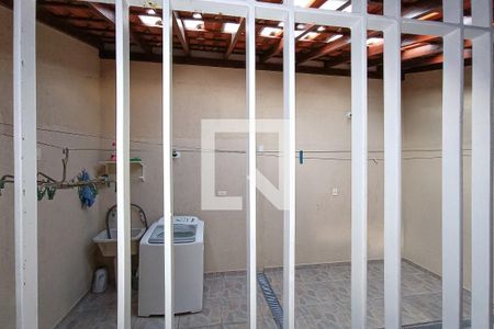 Casa à venda com 100m², 2 quartos e 1 vaga Casa à venda com 100m², 2 quartos e 1 vagaVista do Quarto 2