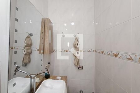 Casa à venda com 100m², 2 quartos e 1 vaga Casa à venda com 100m², 2 quartos e 1 vagaBanheiro 1