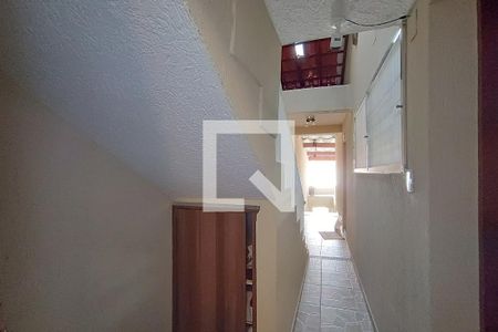 Casa à venda com 100m², 2 quartos e 1 vaga Casa à venda com 100m², 2 quartos e 1 vagaQuintal