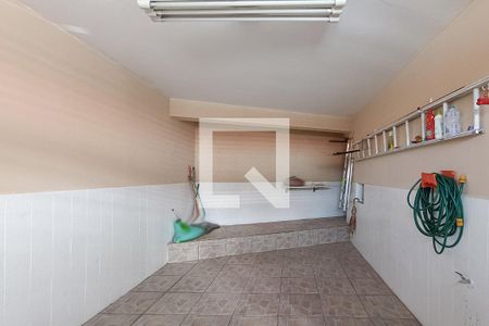 Casa à venda com 100m², 2 quartos e 1 vaga Casa à venda com 100m², 2 quartos e 1 vagaQuintal