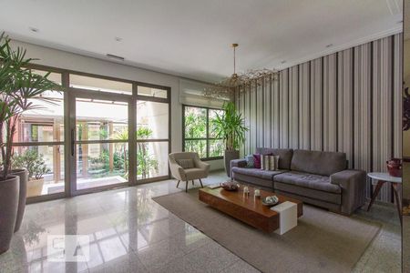 Apartamento à venda com 280m², 3 quartos e 4 vagasHall