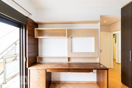 Apartamento à venda com 280m², 3 quartos e 4 vagasSuíte 2