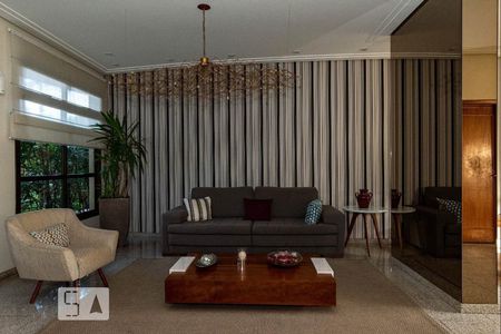 Apartamento à venda com 280m², 3 quartos e 4 vagasHall