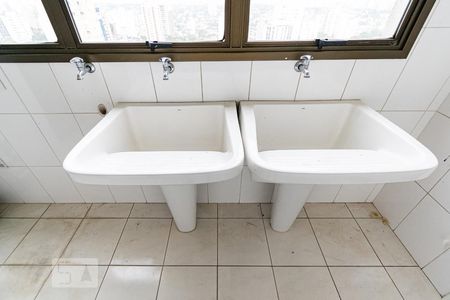 Apartamento à venda com 280m², 3 quartos e 4 vagasLavanderia