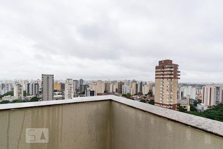 Apartamento à venda com 280m², 3 quartos e 4 vagasVista da Suíte 1