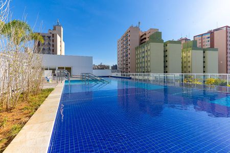 Apartamento à venda com 70m², 3 quartos e 2 vagasÁrea comum - Piscina