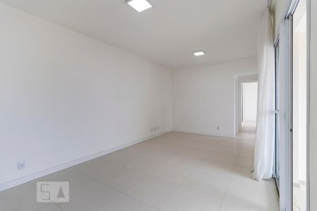Sala de apartamento à venda com 3 quartos, 70m² em Ponte Preta, Campinas