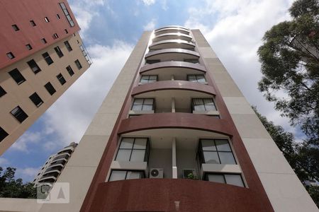 Apartamento para alugar com 70m², 1 quarto e 2 vagasFachada