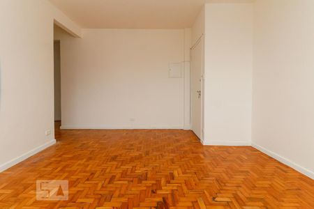 Sala de apartamento para alugar com 2 quartos, 75m² em Sumarezinho, São Paulo