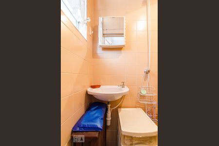 Apartamento à venda com 57m², 2 quartos e sem vagaBanheiro de serviço