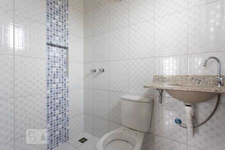 Banheiro de apartamento para alugar com 2 quartos, 122m² em Estância Pinhais, Pinhais