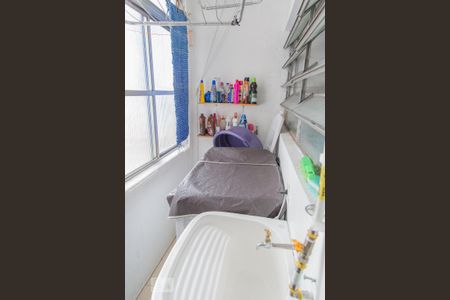 Apartamento à venda com 100m², 2 quartos e sem vagaÁrea de Serviço